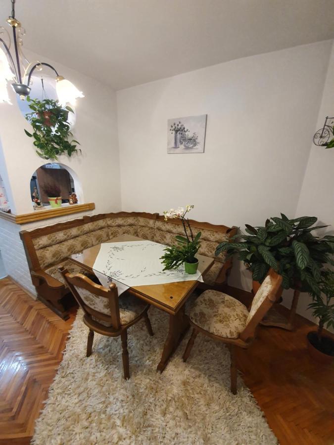 Apartman Noa คนิน ภายนอก รูปภาพ